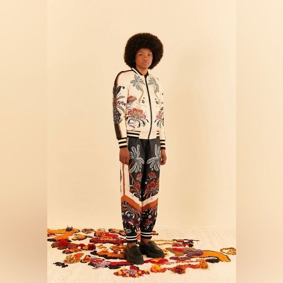 RARE Farm Rio CALCA BOLHA JARDIM CLASSICO LOCALIZADO Pants - Picture 3 of 12